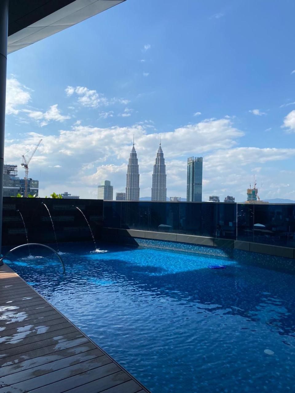 Eaton Residences Klcc By Perkasa Ikon Kuala Lumpur Exteriör bild